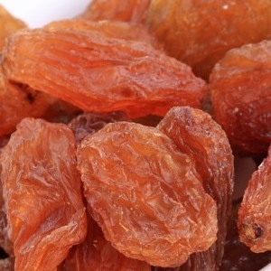 新疆特產新貨無籽紅玫瑰女人香吐魯番干葡萄干
